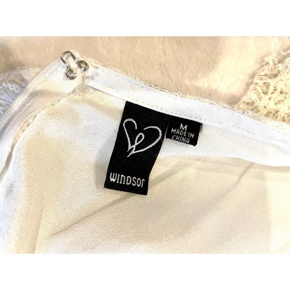 White Lace Dress Windsor - Picture 5 of 5